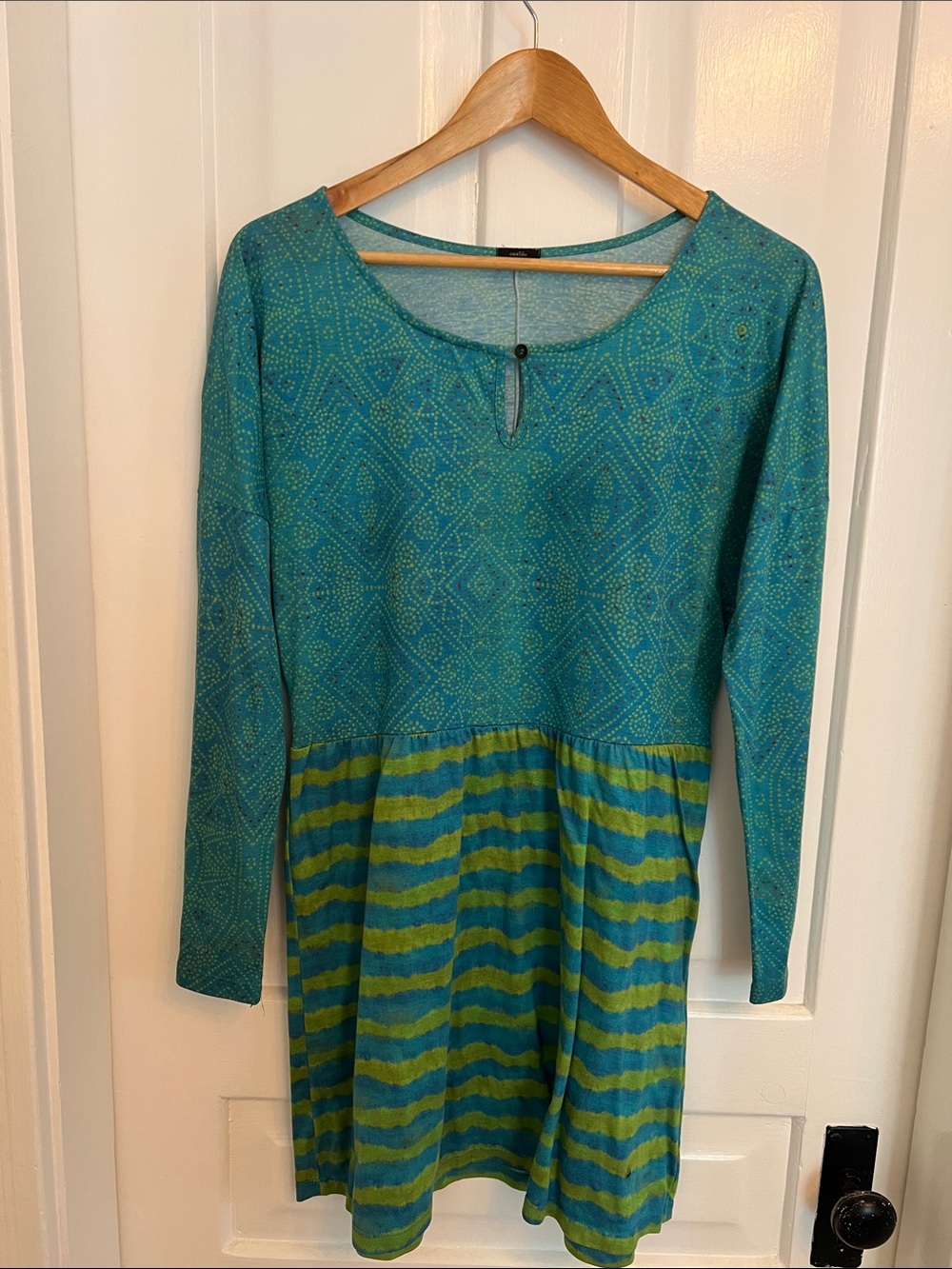 Long-Sleeve Teal and Lime Patterned Tunic Dress